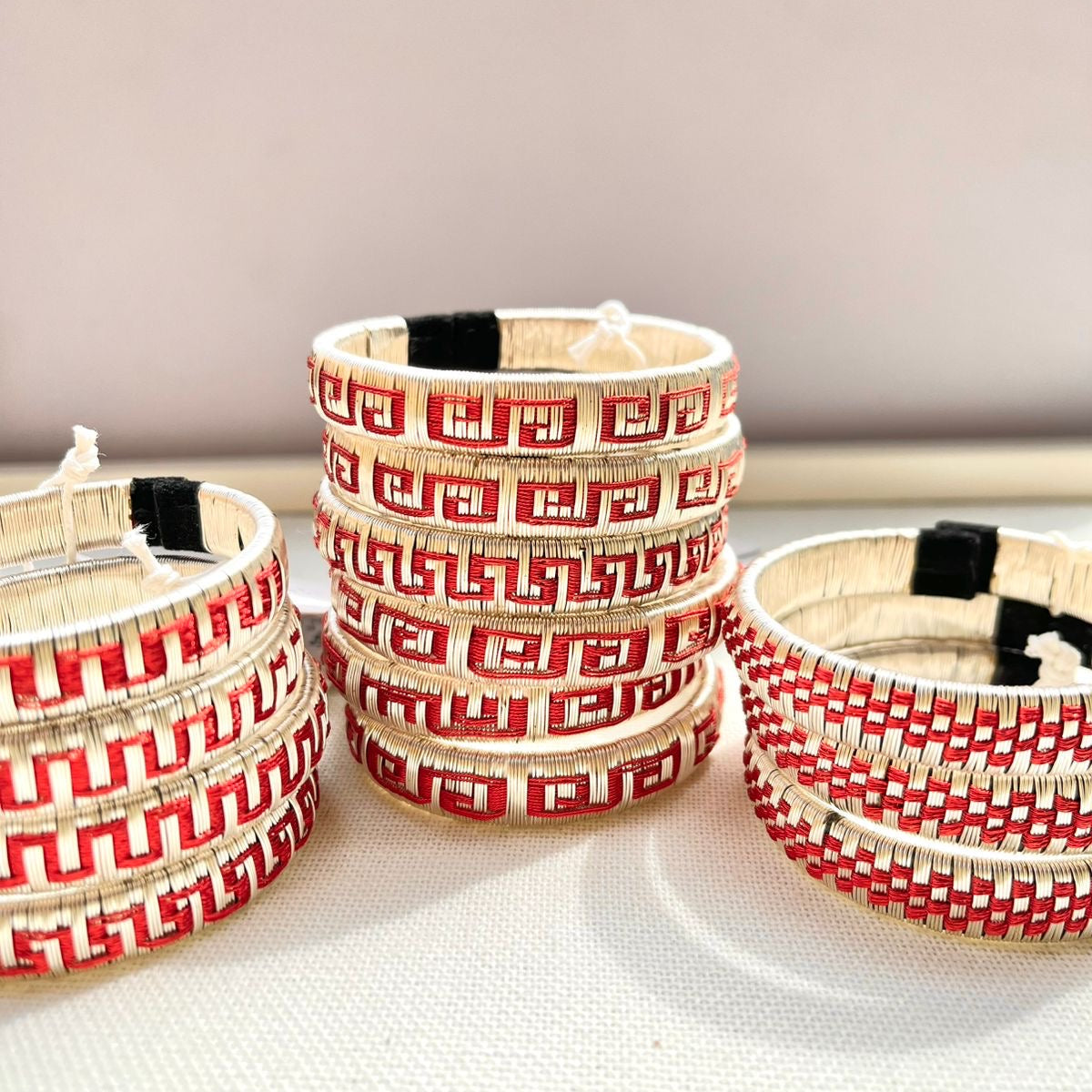 Pulsera Tierra Pacífico Shine Plateada - fibra palma werregue