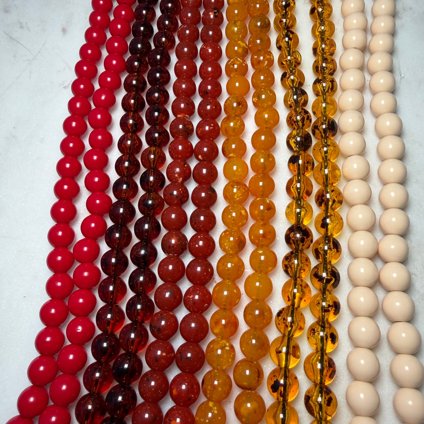 Collar resina Miele