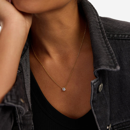 Collar Solitario con zirconia de 3.5 mm en plata 925 bañada en oro o rodio, joyería elegante y minimalista, Trovare Chile