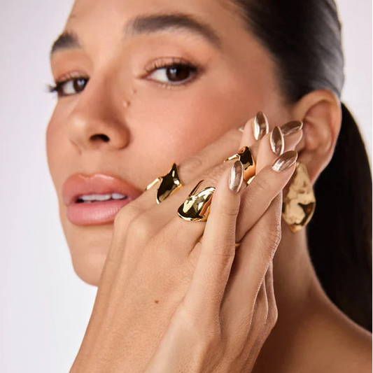 anillo-minimalista-elegante-aura