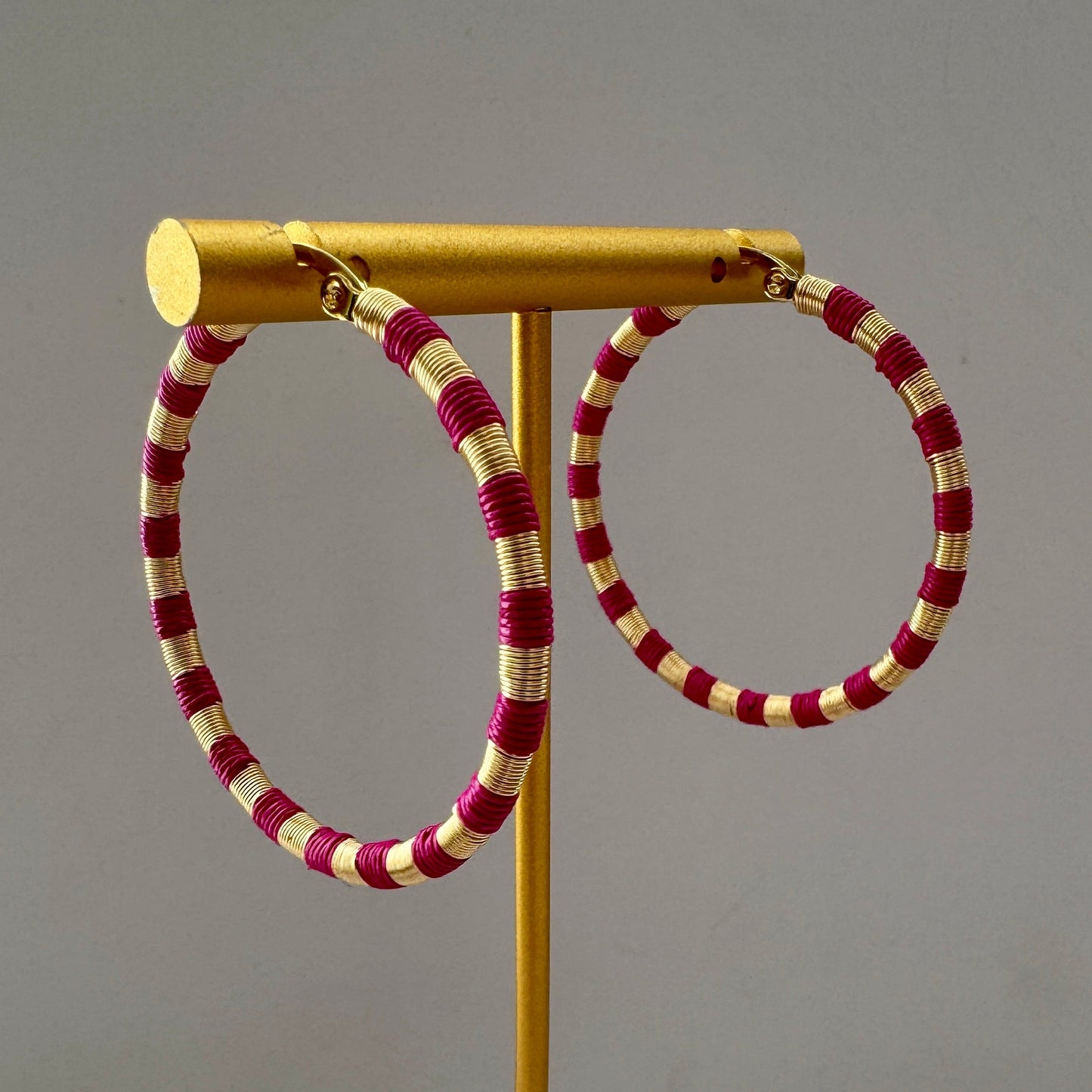 aros argollas artesanal fucsia dorado