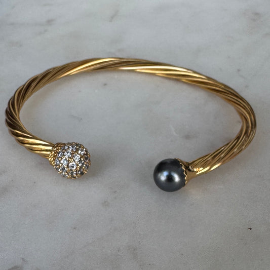 pulsera hecha en turquía baño oro perla y cristales