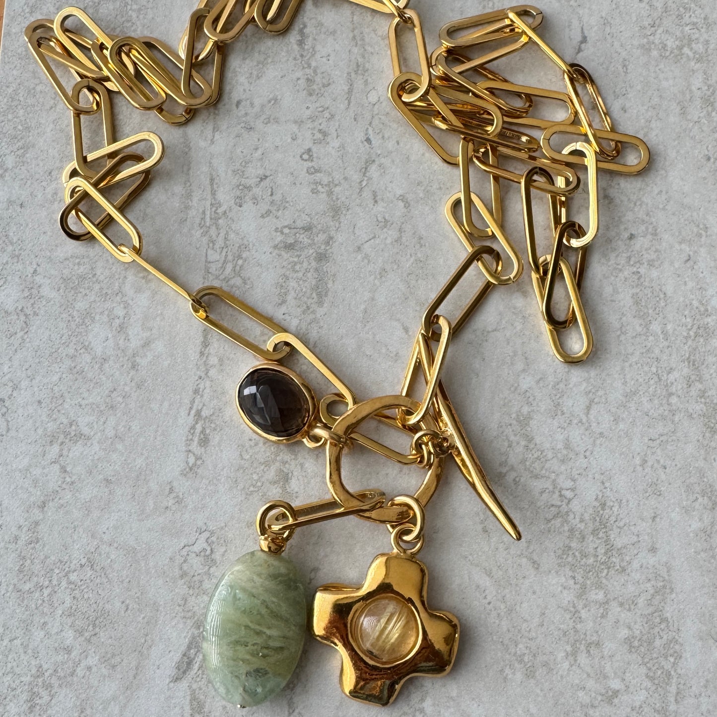 Collar Largo Gemstones Baño de Oro 24k