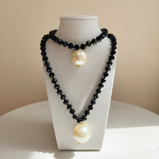 Collar Sfera Cristal y Resina Perla