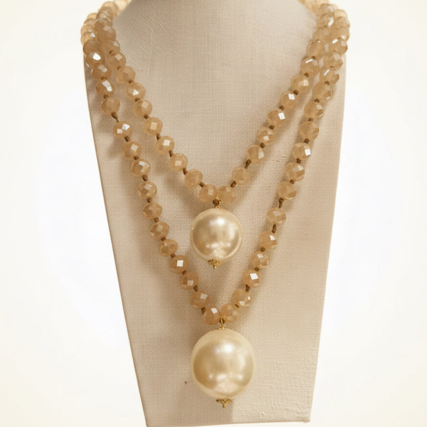 Collar Sfera Cristal Ivory y Resina Perla