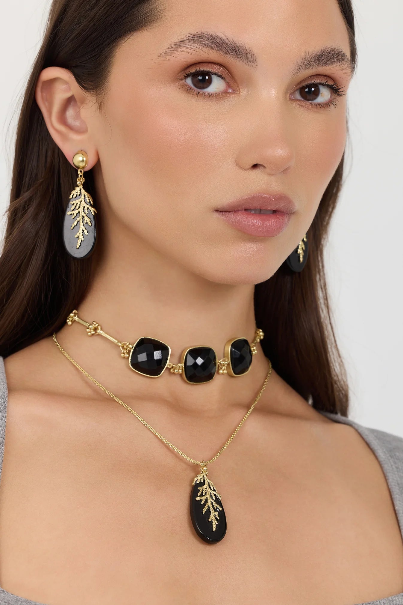 Aros largos de cuarzo artesanal, accesorios exclusivos de semi lujo