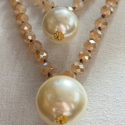 Collar Sfera Cristal Ivory y Resina Perla