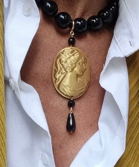 Collar Filo  Negro Resina Ajustable