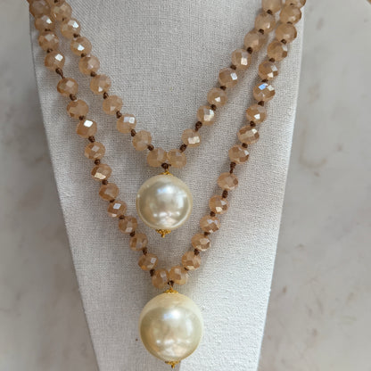 Collar Sfera Cristal Ivory y Resina Perla