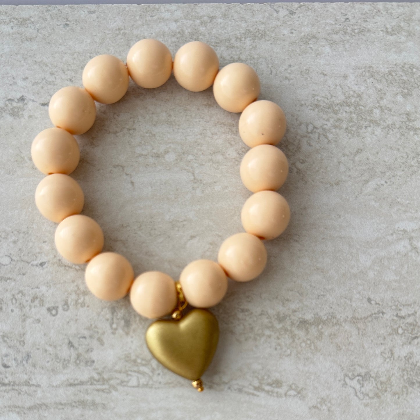 Pulsera Beige Corazón Dorado - Resina Italia