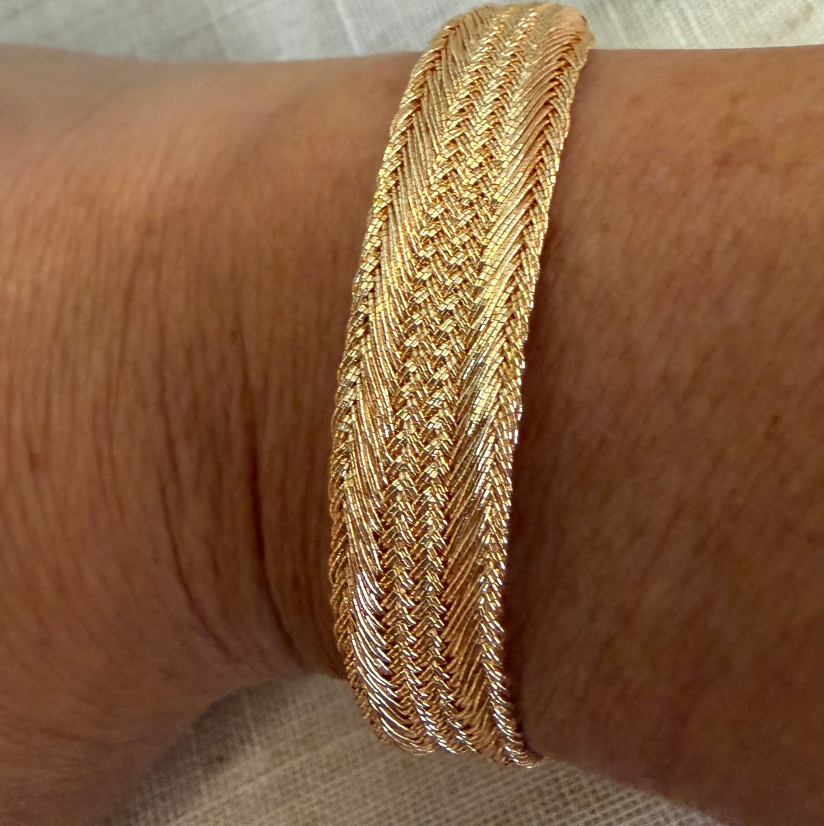 Pulsera Nerry Peach – detalle – Trovare Chile