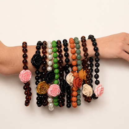 Collares Camelia de resina italiana hechos a mano – Trovare Chile