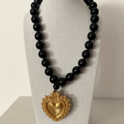 Collar Cuore de resina – detalle – Trovare Chile