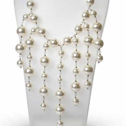Collar Chandelier Rosario Perla Resina