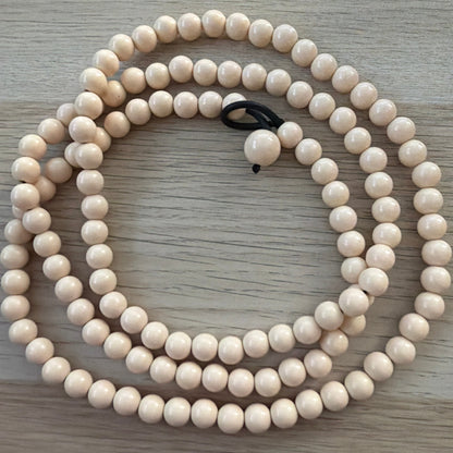 Collar resina largo Avorio