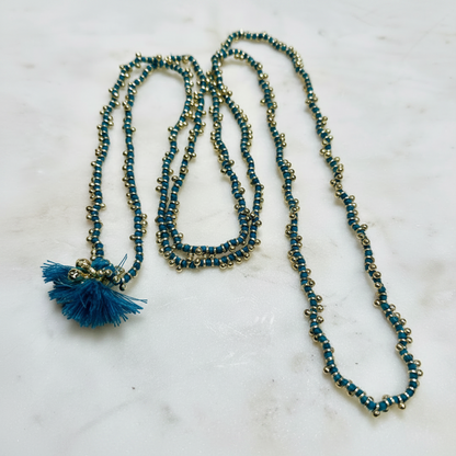 Collar Fuljhadi Bajra Largo Verde Petróleo · Lujo Artesanal