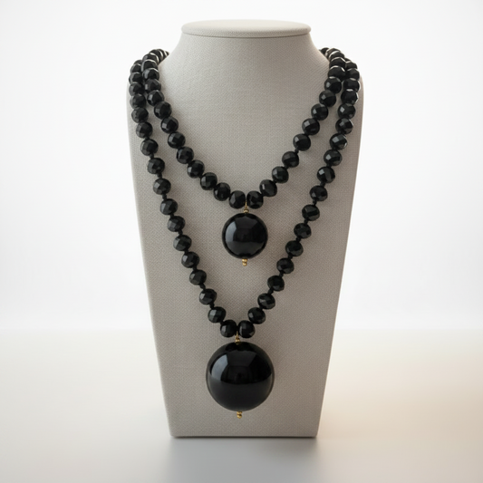 Collana Sfera – Collar Artesanal de Cristal y Resina Negro