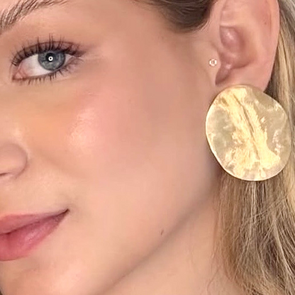 Aros Olivia baño de oro 18K hechos en Brasil – Trovare Chile