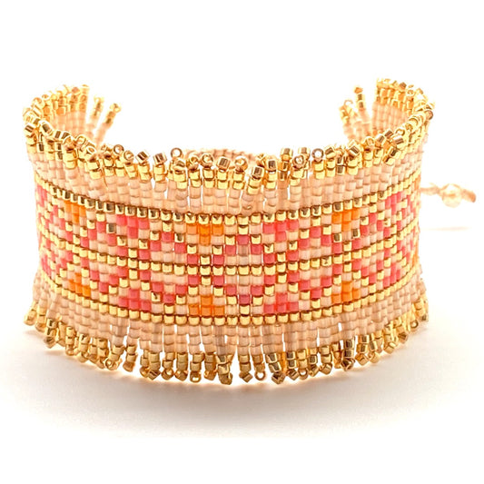 Pulsera Miyuki Champagne & Gold – Hecha a mano, baño de oro, diseño geométrico elegante