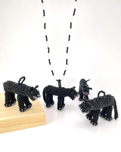 Collar Pantera - mostacillas