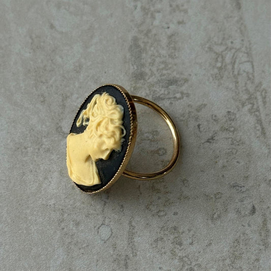 Anillo Cameo Negra Pequeño - Resina - Hecho en Italia