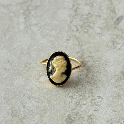 Anillo Cameo Negra Pequeño - Resina - Hecho en Italia