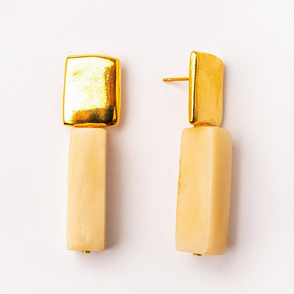 Aros XL de Piedra Madera natural con baño de oro 18K