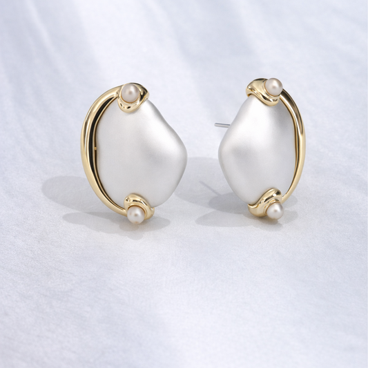 aros elegantes mujer con perla natural diseño bicolor moderno