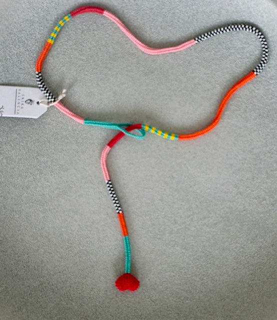 collar largo ajustable hecho en miyuki colores de verano