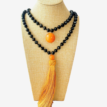 Collar Nappa Negro Mostaza Cristales y Tassel  - Hecho en Italia