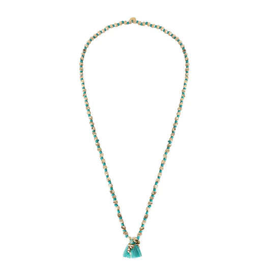 collar largo ideal para usar en capas