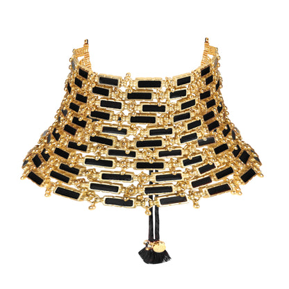 collar multivueltas corto negro con dorado hecho en india trovare