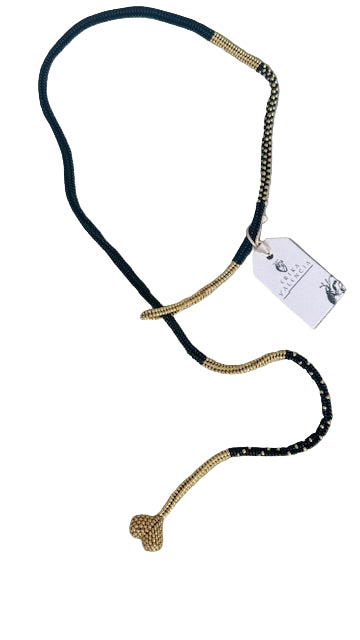 collar largo negro dorado ajustable