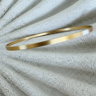 Pulsera Clara delgada baño de oro 18K – Trovare Chile