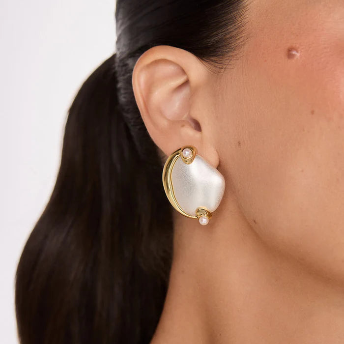 aros elegantes mujer con perla natural diseño bicolor moderno