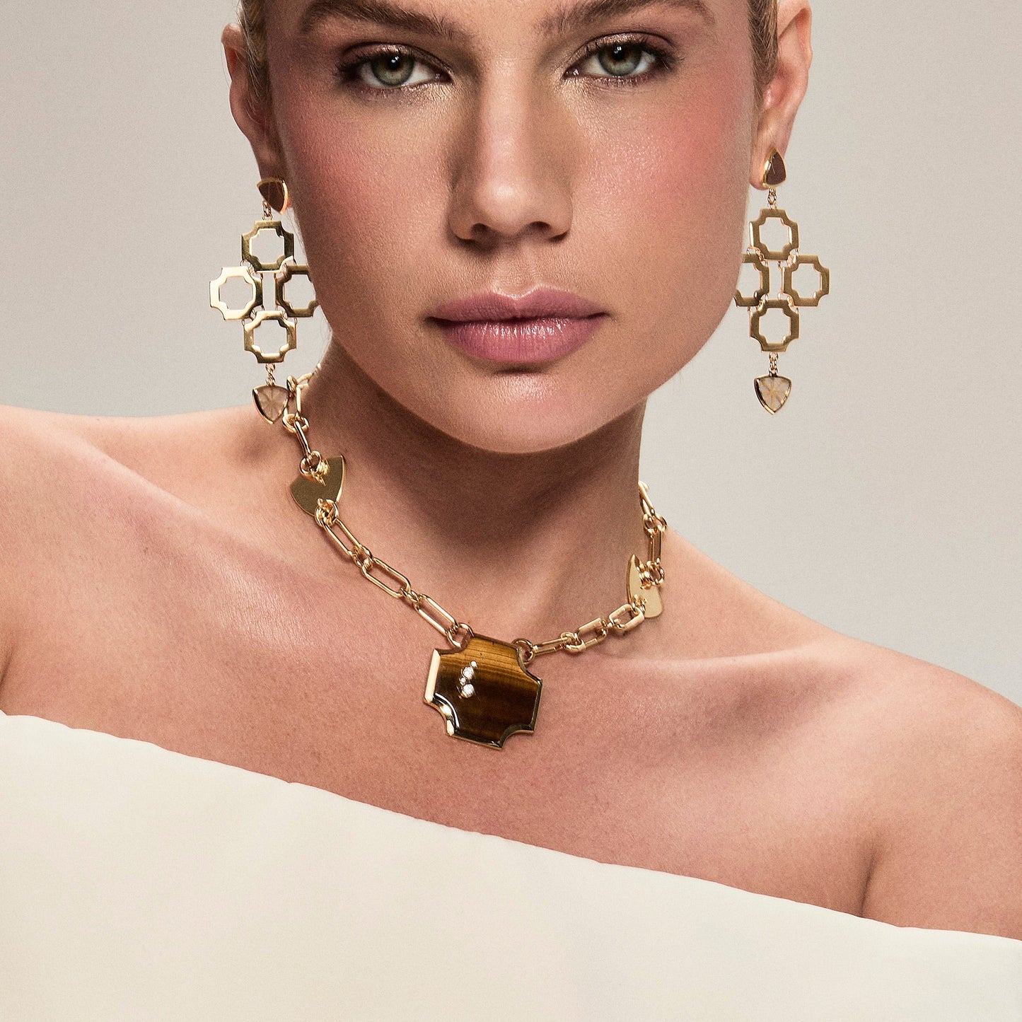 collar ojo de tigre elegante mujer joyería italiana