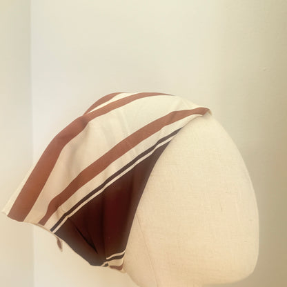 pañuelo tipo cintillo café