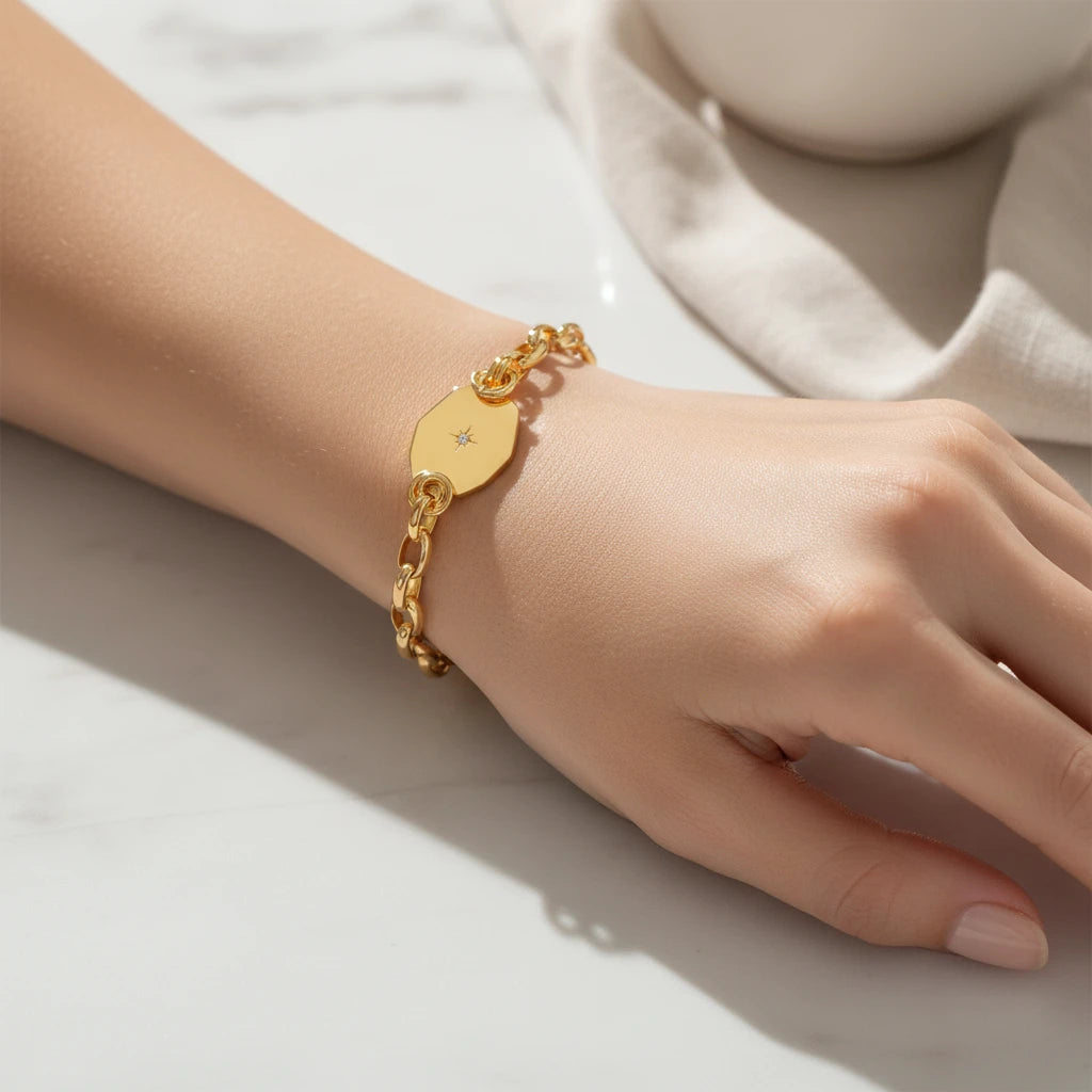 pulsera icon shine star con medallon estrella bañada en oro
