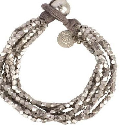 pulsera plateada multi vueltas